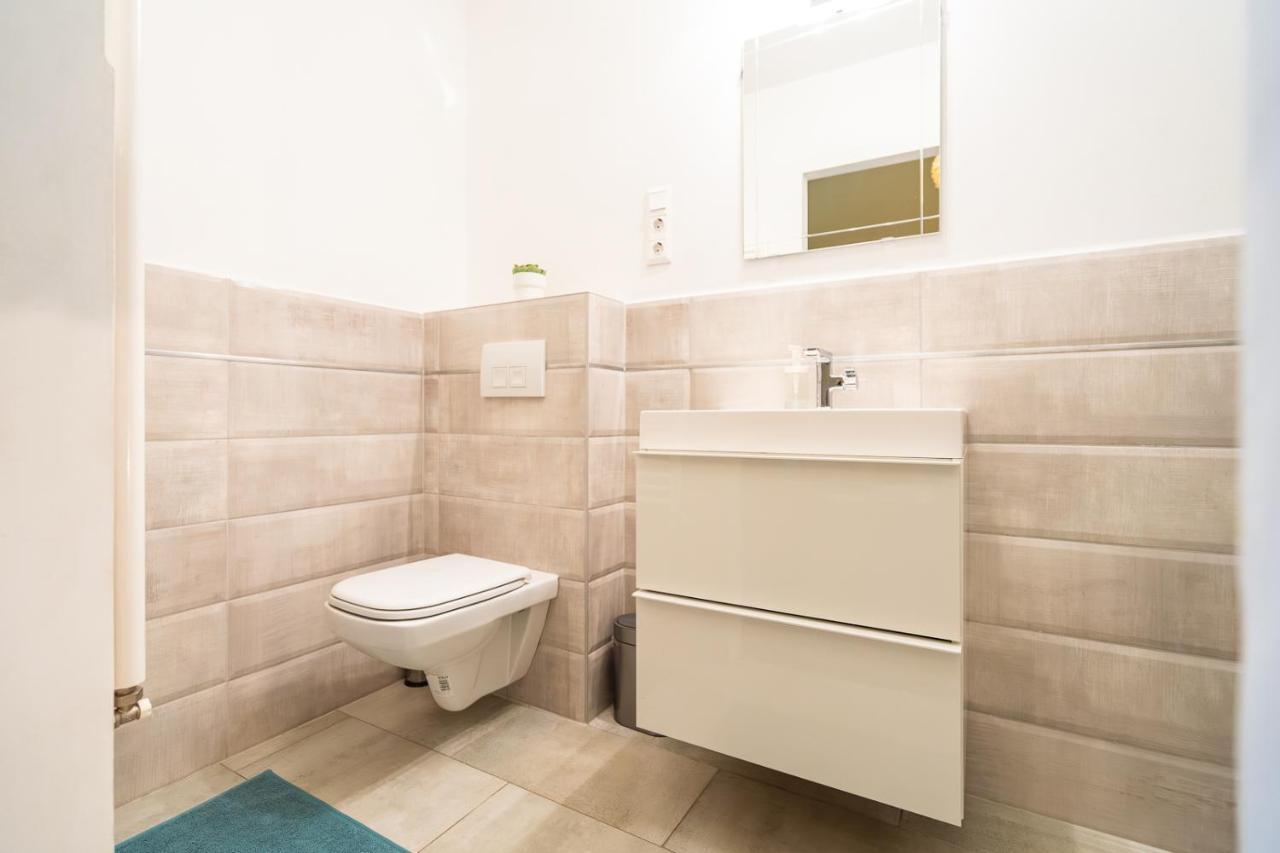 Spacious Luxury Apartment At The Heart Of Budapest Exterior foto